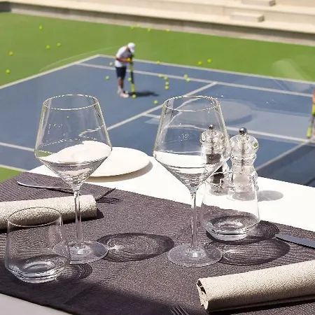 Rafa Nadal 3* Manacor (Mallorca)